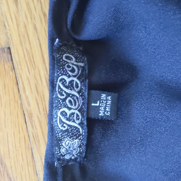 Cutout Romper - Picture 3 of 3